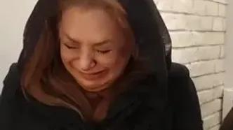 گریه‌های سوزناک نسرین مقانلو در سالگرد درگذشت پسرش