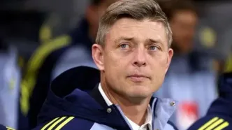 سرمربی تیم ملی فوتبال سوئداخراج شد