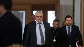 تهران و مسکو در حال کار روی پروژه بزرگ نیروگاه هسته‌ای هستند/ ایران و روسیه درباره اکثر مسائل دوجانبه، منطقه‌ای و بین‌المللی اجماع‌نظر دارند