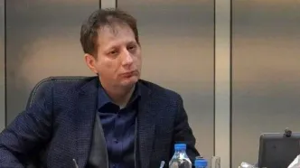 از مجسمه بابک زنجانی در قوه قضائیه رونمایی شد!