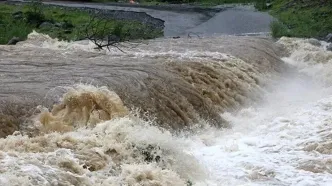 آبگرفتگی معابر ایلام در نخستین بارش پاییزی