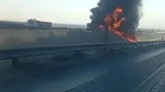 انفجار تانکر سوخت در یزد در پی برخورد با ۴ خودروی سنگین/ ۱ نفر کشته و ۵ نفر مصدوم شدند