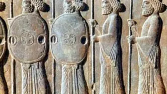 حضور سربازان هخامنشی در خیابان‌های تهران + فیلم