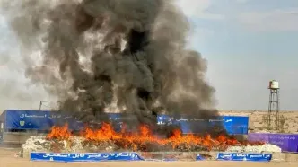 امحای بیش از ۲۰ تن مواد مخدر و روانگردان غیرقابل استحصال + فیلم