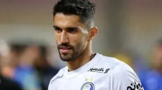 رکورد جدید در لیگ ایران؛ چند جیمی جامپ همزمان در زمین!/ جیمی جامپ‌ها سیدحسین حسینی را محاصره کردند/ ویدئو