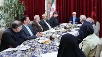 خودسوزی یک جوان یا خودکشی یک روزنامه‌نگار، نشانه بحرانی اجتماعی است