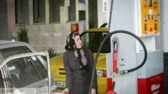 رونمایی دولت از قیمت بنزین با نرخ سوم