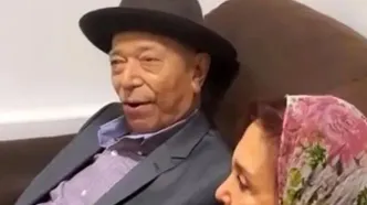 آواز خواندن علی نصیریان در ۸۹ سالگی