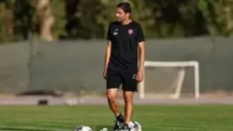 وحید هاشمیان در ادایی‌ترین کافه تهران