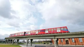 چرا لندن مترو می‌سازد و  برج؟