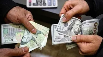 جهش ناگهانی قیمت دلار پس از خبر افزایش قیمت بنزین