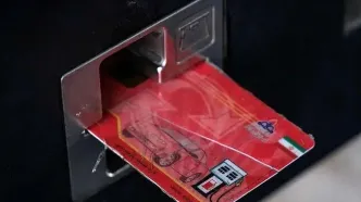 بیانیه ۲۴۱ نماینده مجلس: دولت نسبت به اجرایی‌سازی فوری آیین‌نامه انتقال سهمیه سوخت به کارت بانکی اقدام کند