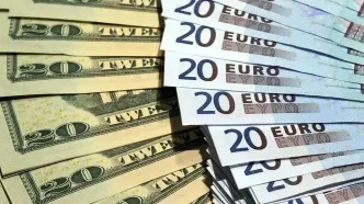 قیمت دلار و یورو در صرافی ملی امروز شنبه ۱۷ آبان۱۴۰۴/ افزایش قیمت دلار و یورو