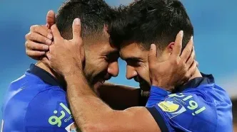 خط هافبک فجرسپاسی، استقلالی شد