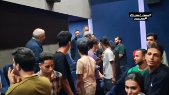 محمود احمدی‌نژاد به سینما رفت + فیلم