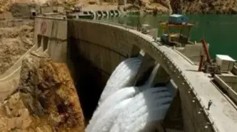 کاهش شدید آب سد کرخه؛ تولید برق متوقف شد