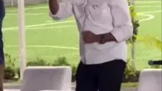 مادورو رقص معروف ترامپ را تقلید کرد/فیلم