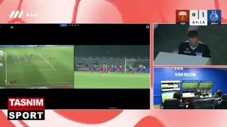 خلاصه بازی استقلال مقابل فولاد را ببینید