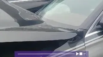 ببینید؛ لحظه تصادف یک کامیون با مرسدس مایباخ