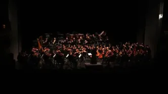 درخشش بانوان در تالار وحدت / ارکستر سمفونیک تهران «دیار سیمرغ» را روی صحنه برد