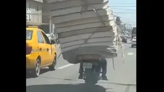 وقتی یک موتورسیکلت نقش کامیون را بازی می‌کند!