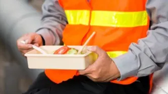 قیمت نجومی یک وعده پلو خورشت برای کارگران!