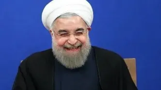 فرهیختگان: روحانی در سایه دوقطبی‌ها