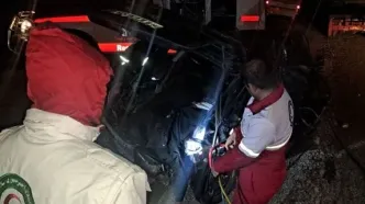 ۵ فوتی و مصدوم در تصادف پراید با دو تریلی