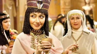 تصویری دیده نشده از "زلیخا" در کنار همسر اولش!