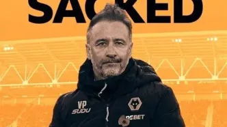 سرمربی ولورهمپتون اخراج شد