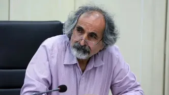 هشدار آزاد ارمکی: پزشکیان در مقابل جامعه قرار گرفته است