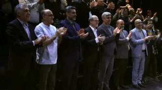 مشاور عالی وزیر و سرپرست معاونت امور هنری به تماشای نمایش «کازابلانکا» نشست