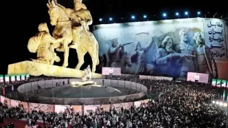 مجسمه تازه میدان انقلاب زیر تیغ نقد؛ ایده تکراری، جنس نامرغوب