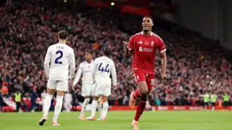 لیورپول 2 - 0 استون ویلا؛ اسلوت به ماندن امیدوار ماند