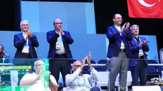 حضور معاون وزیر ورزش در محل مسابقات ووشو