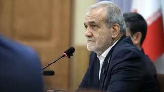 پزشکیان: بدن‌نمایی و برهنگی مغایر شأن زنان است