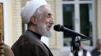 کاظم صدیقی بالاخره رویت شد/ سخنرانی امام جمعه پیشین تهران روی منبر مسجد جامع ازگل/ عکس