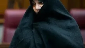 رای محکومیت شبنم نعمت زاده به ۲۰ سال حبس نقض شده است