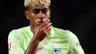 درگیری لامین با سکوها؛ بوسه جنجالی یامال برای هواداران بروژ!