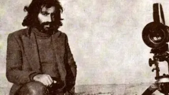 مسعود کیمیایی در حال مرتب کردن موهای محمد صالح‌علا؛ ۴۰ سال قبل/ عکس