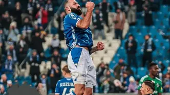 هافبک ایرانی برگشت و کولاک شد