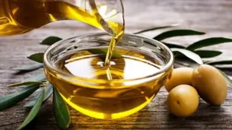روغن زیتون واقعا یبوست را رفع می کند؟/ مقدار صحیح و زمان مصرف روغن زیتون