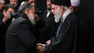 حاج محمود کریمی بدهی اش به رهبر انقلاب را ادا کرد