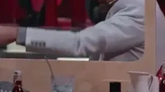 مزاحمت محیا دهقان و هلیا امامی برای فیروز کریمی!