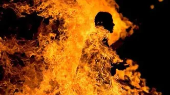 جوان اهوازی دست به خودسوزی زده بود، جان باخت