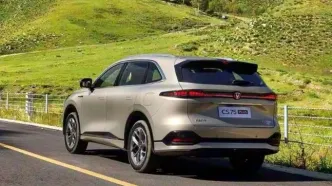 چانگان CS۷۵ پلاس جدید به روسیه رسید