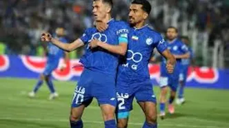 تصویر عاشقانه‌ای که ستاره استقلال منتشر کرد