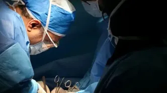 ۹۰ بسته مواد مخدر از معده یک بیمار در کرج خارج شد!