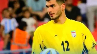 لحظات عاشقانه گلر استقلال و همسرش وایرال شد/ ببینید