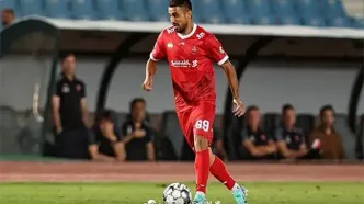 هافبک تازه‌وارد سرخ‌ها، استقلال خوزستان را سه‌تایی کرد